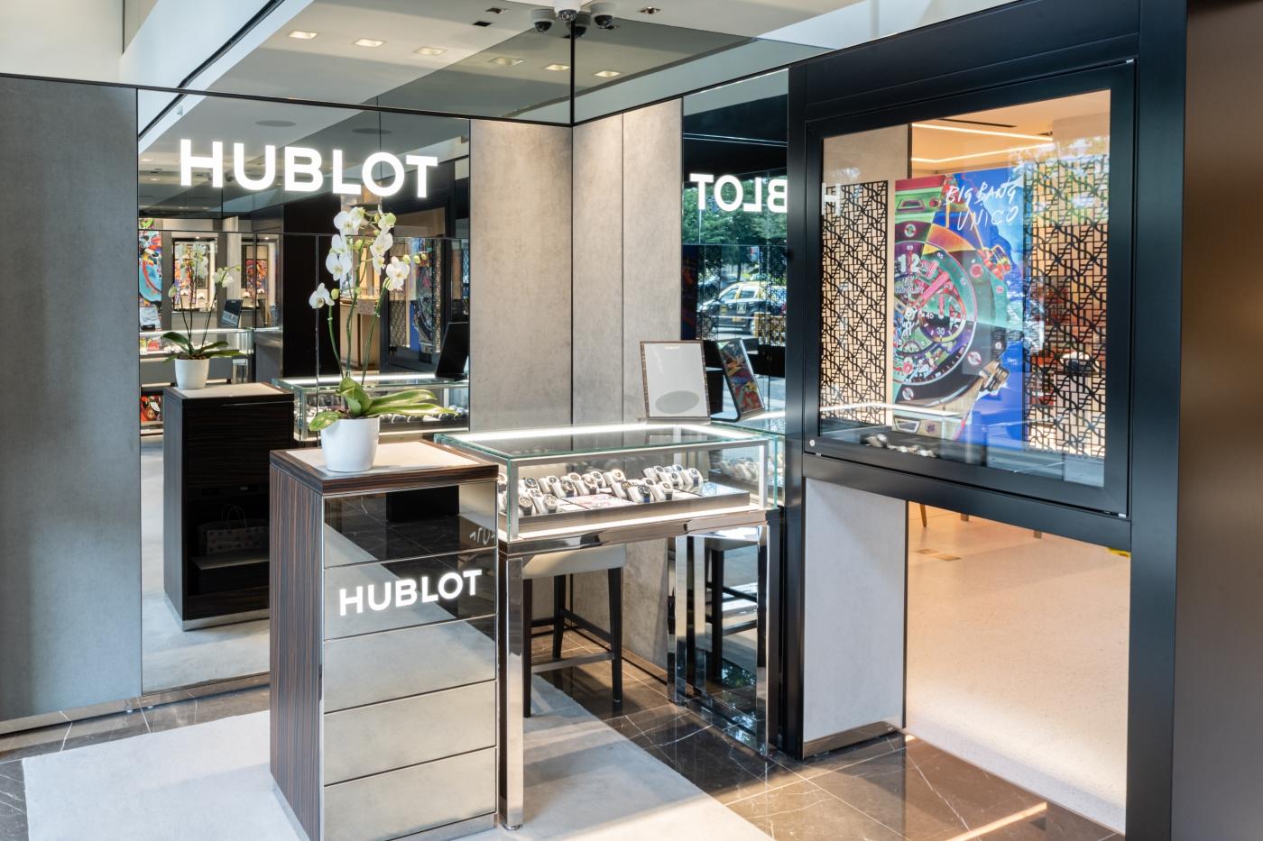 Hublot store discount